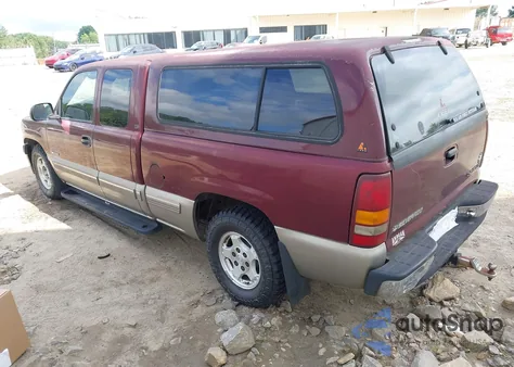 2000 Chevrolet Silverado 1500 Ls from USA, damaged, VIN 2GCEC19T6Y1310265